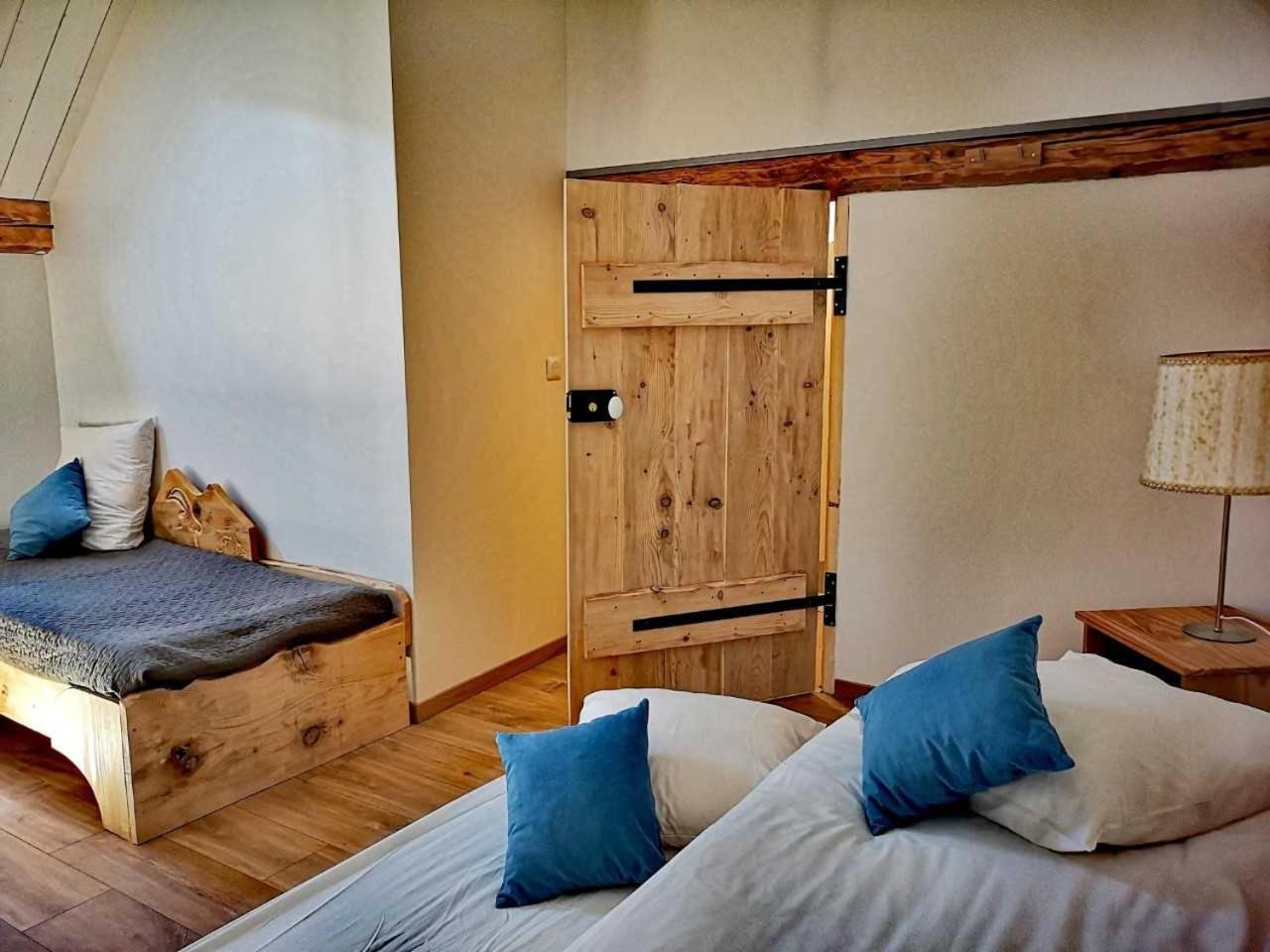 Auberge Des Deux Moucherolles Corrençon-en-Vercors Zewnętrze zdjęcie